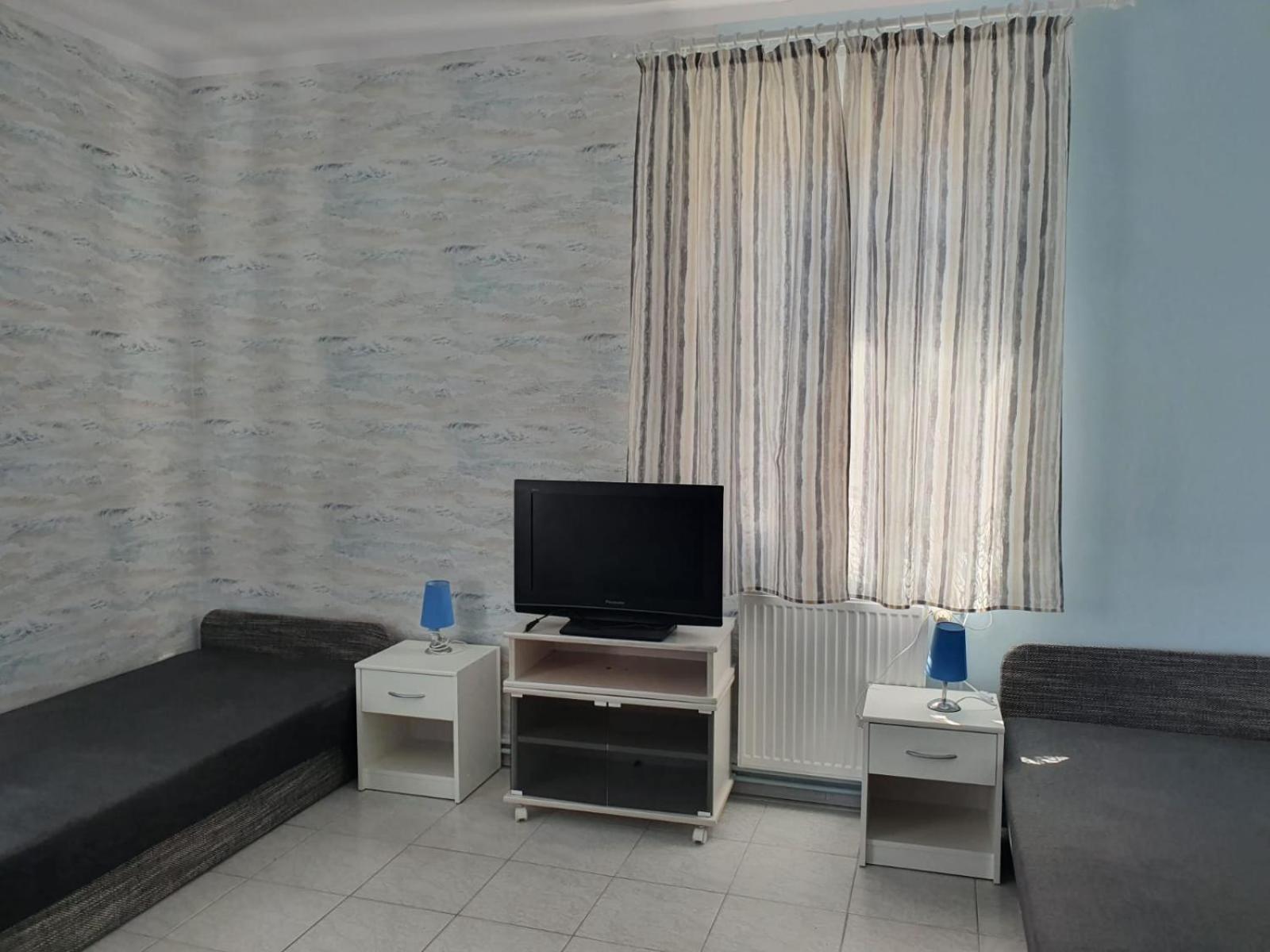 Pokoje Goscinne Motylek Dzwirzyno Phòng bức ảnh